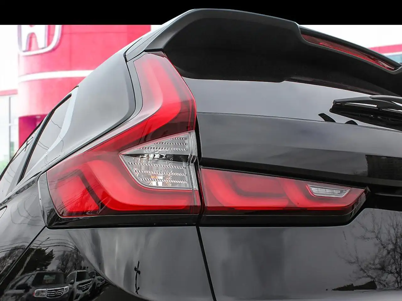Honda CR-V photo Honda CR-V