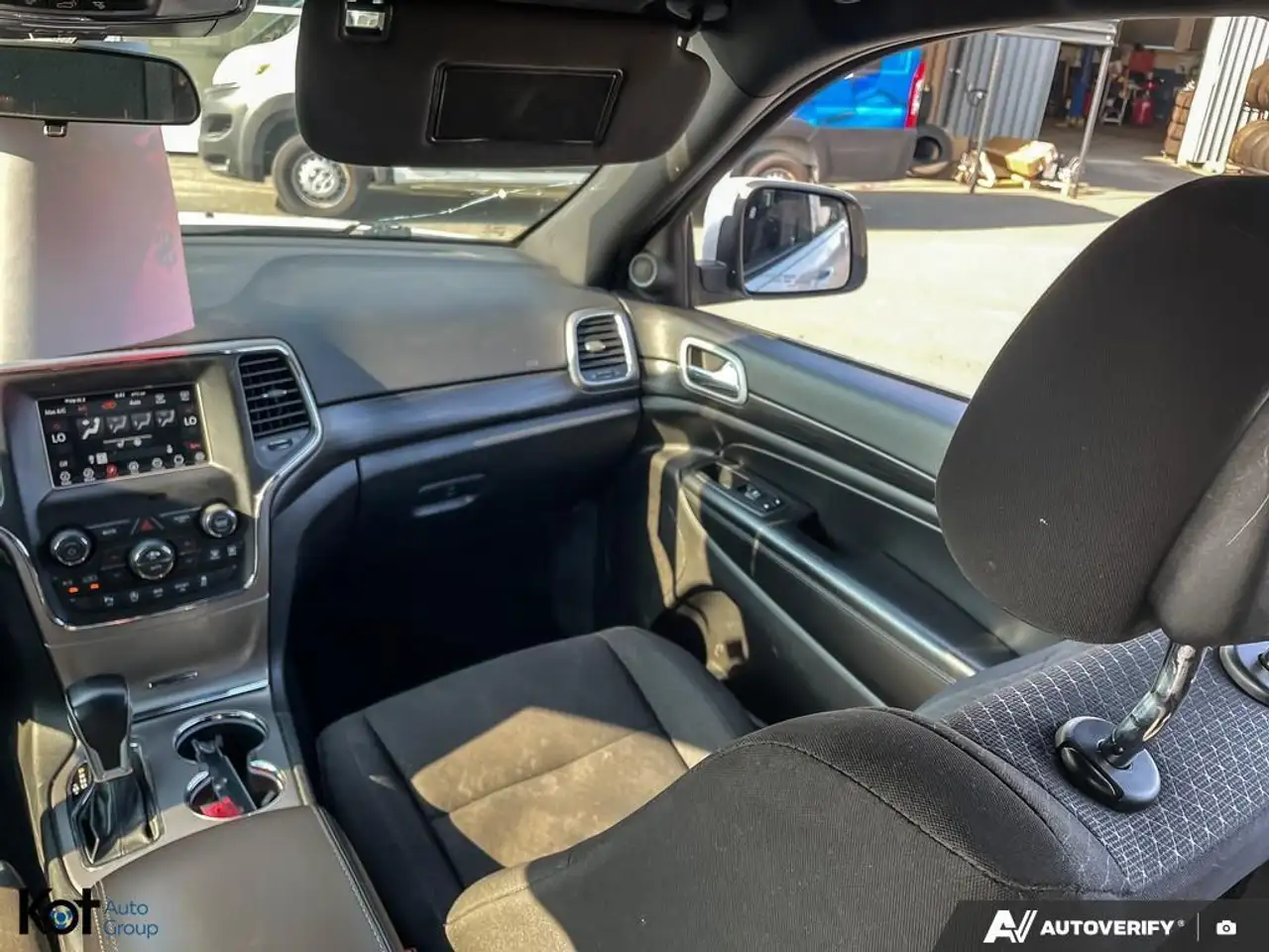 Jeep Grand Cherokee снимка Jeep Grand Cherokee
