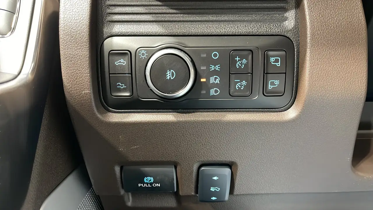 Ford F 350 снимка Ford F 350