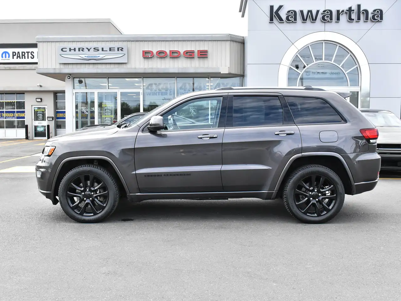 Jeep Grand Cherokee photo Jeep Grand Cherokee