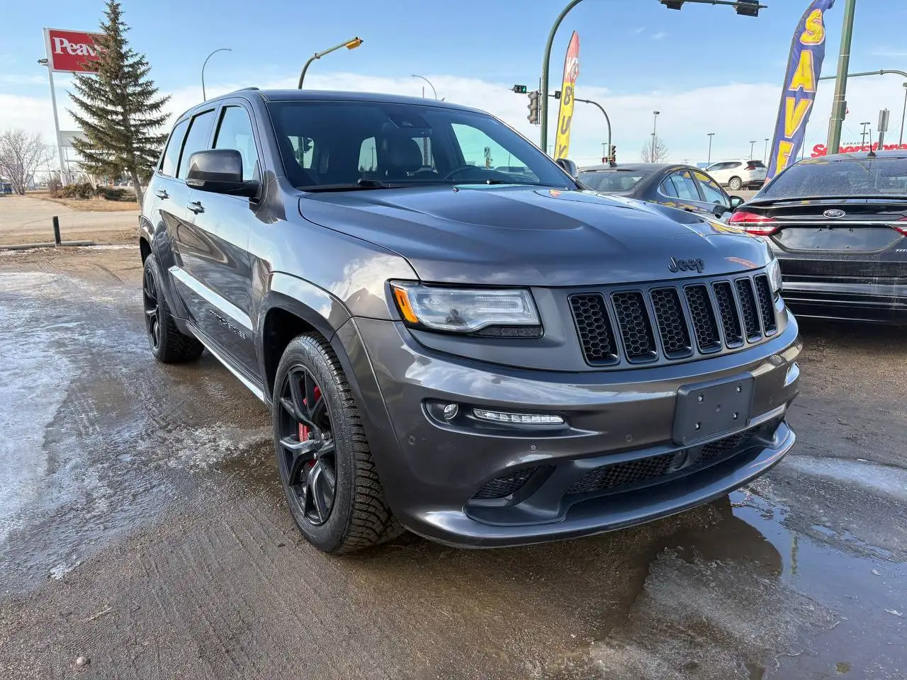 Jeep Grand Cherokee снимка Jeep Grand Cherokee