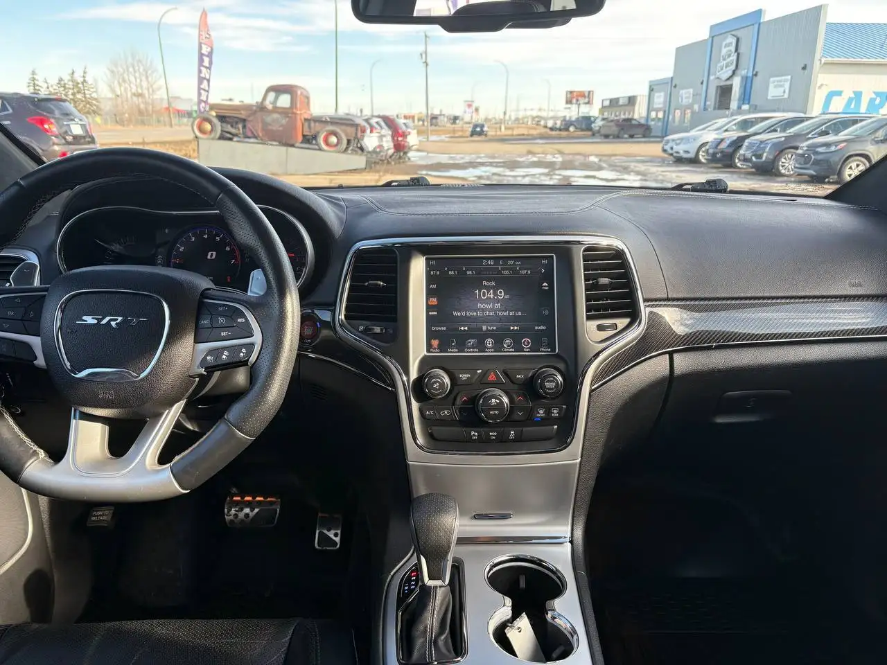Jeep Grand Cherokee снимка Jeep Grand Cherokee