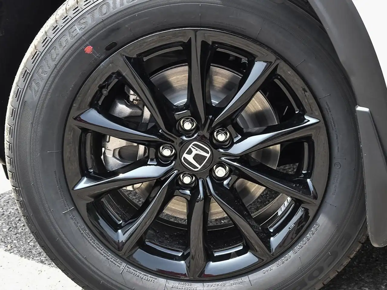 Honda CR-V photo Honda CR-V