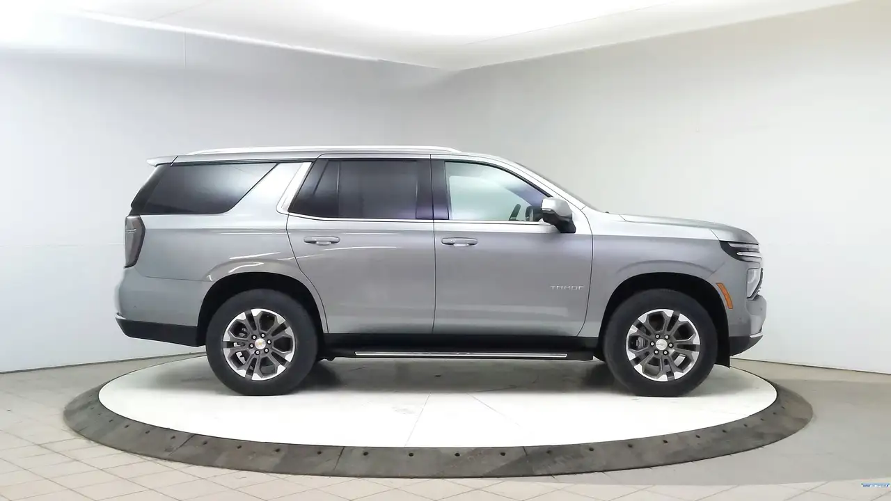 Chevrolet Tahoe снимка Chevrolet Tahoe