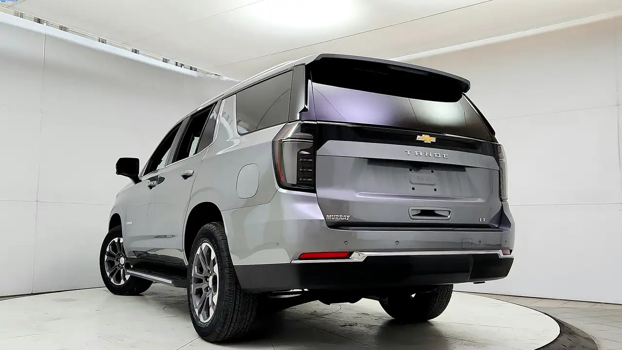 Chevrolet Tahoe снимка Chevrolet Tahoe