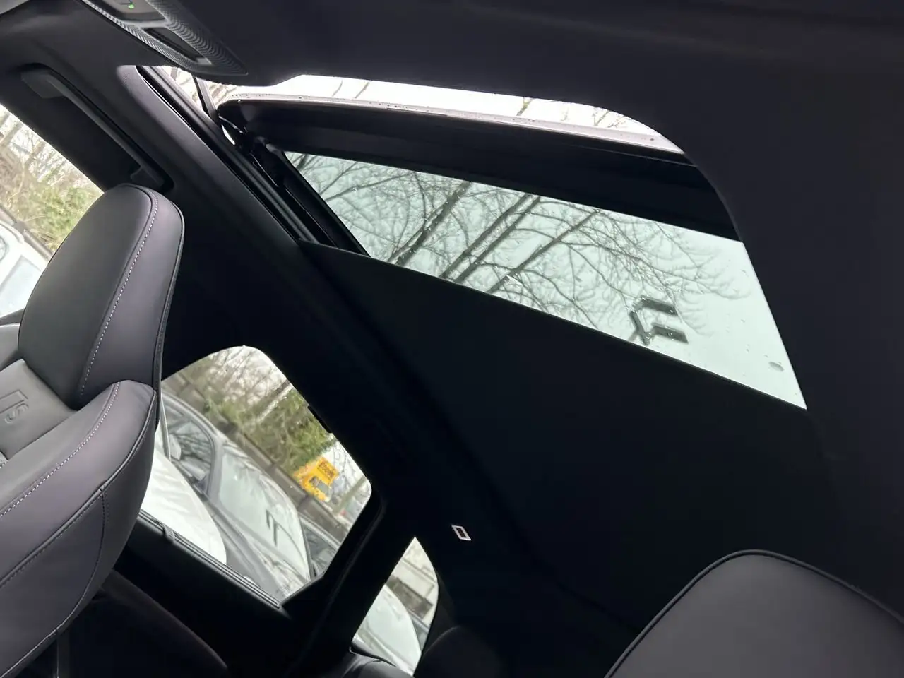 Audi SQ5 снимка Audi SQ5