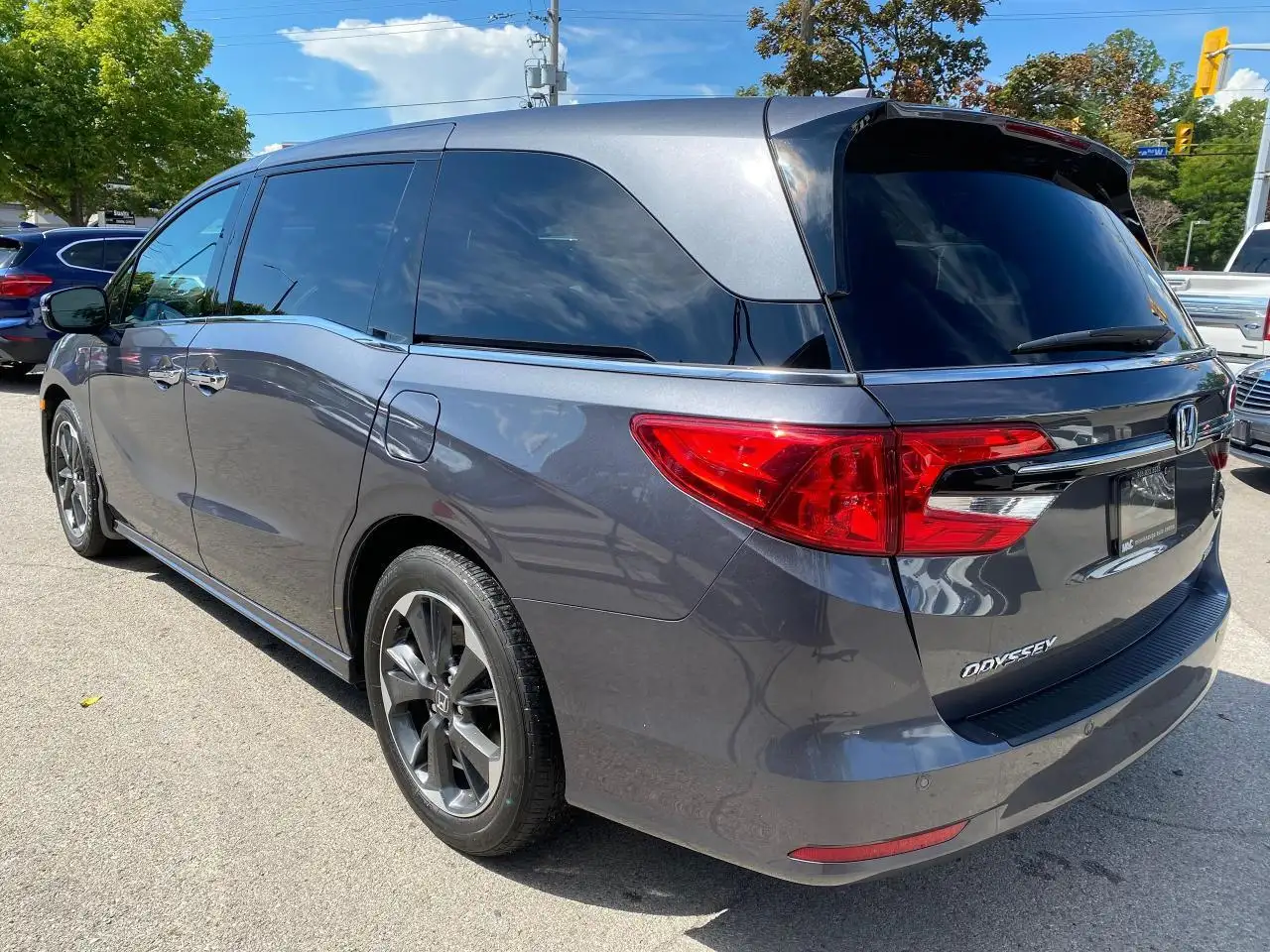 Honda Odyssey снимка Honda Odyssey
