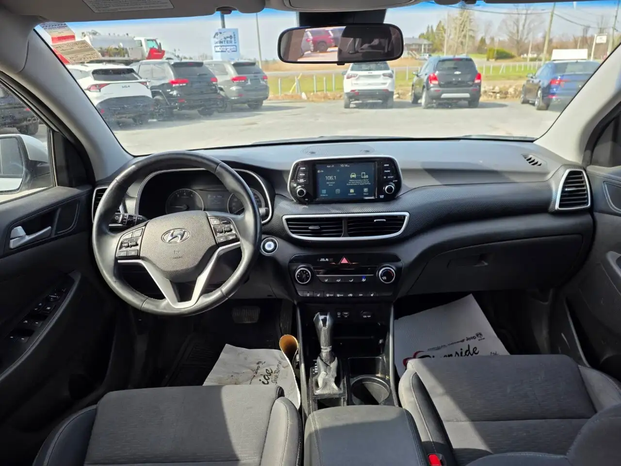 Hyundai TUCSON photo Hyundai TUCSON