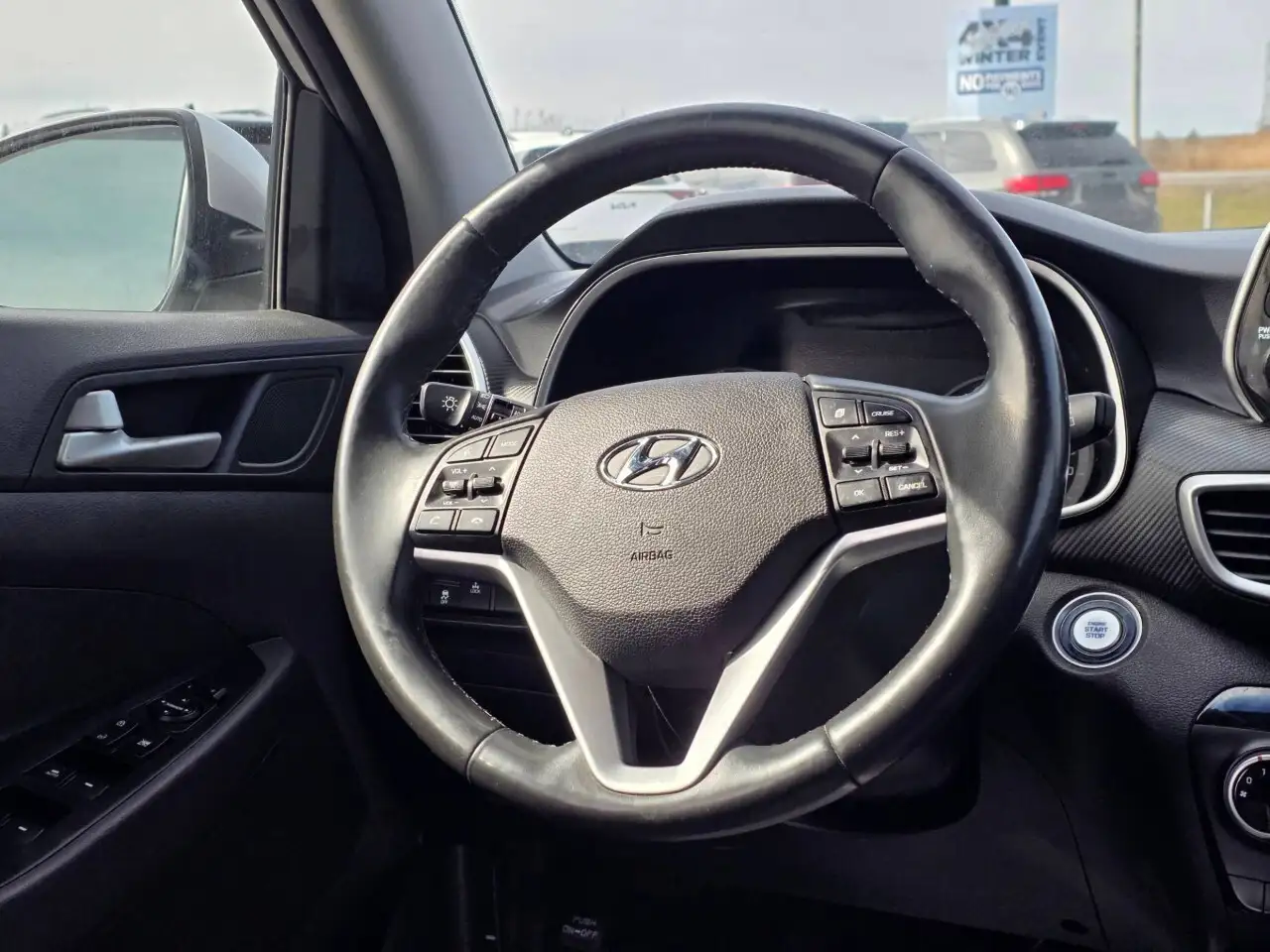 Hyundai TUCSON photo Hyundai TUCSON