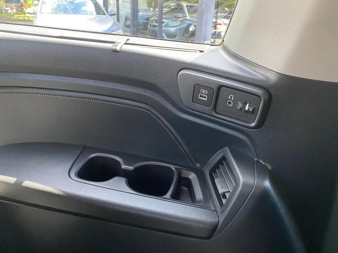 Honda Odyssey снимка Honda Odyssey