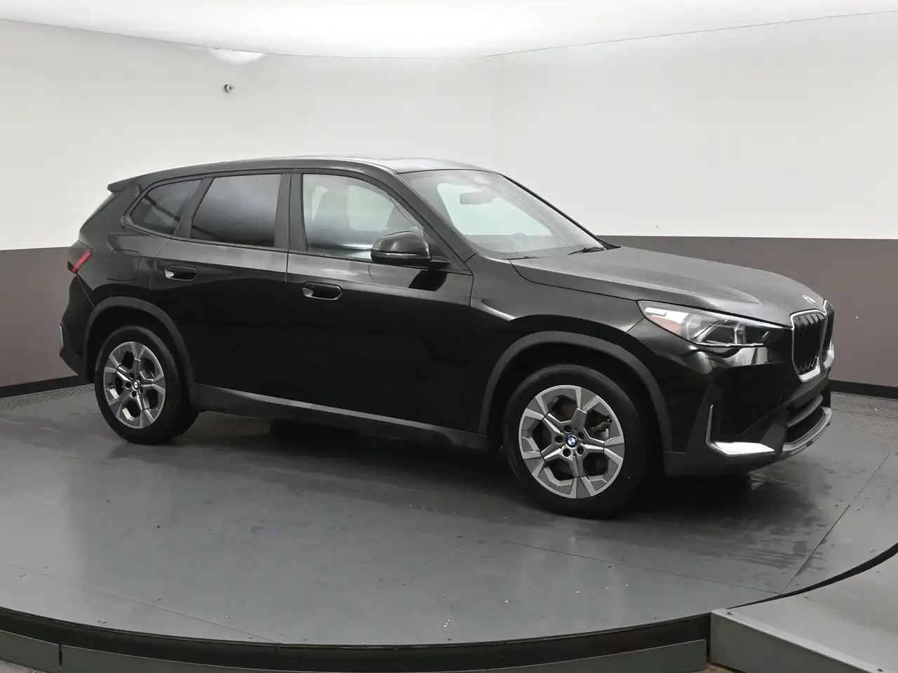 2025 BMW X1