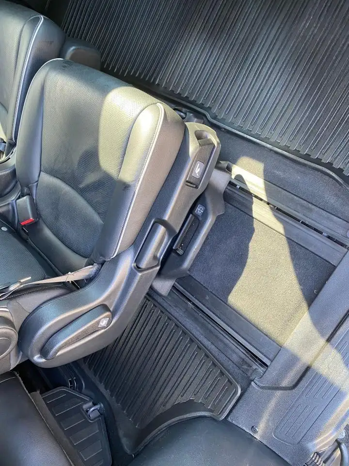 Honda Odyssey снимка Honda Odyssey