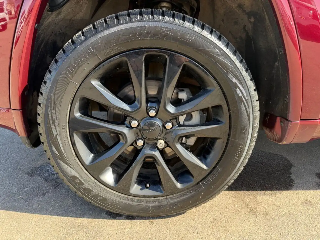 Jeep Grand Cherokee снимка Jeep Grand Cherokee