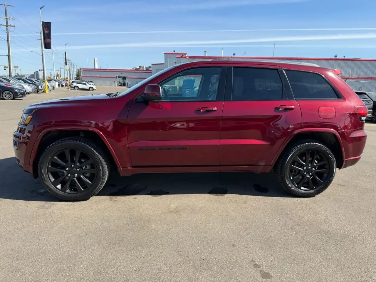 Jeep Grand Cherokee снимка Jeep Grand Cherokee