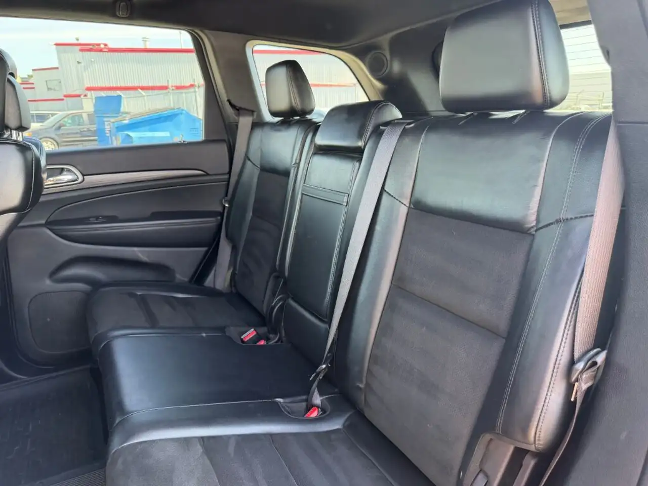 Jeep Grand Cherokee снимка Jeep Grand Cherokee