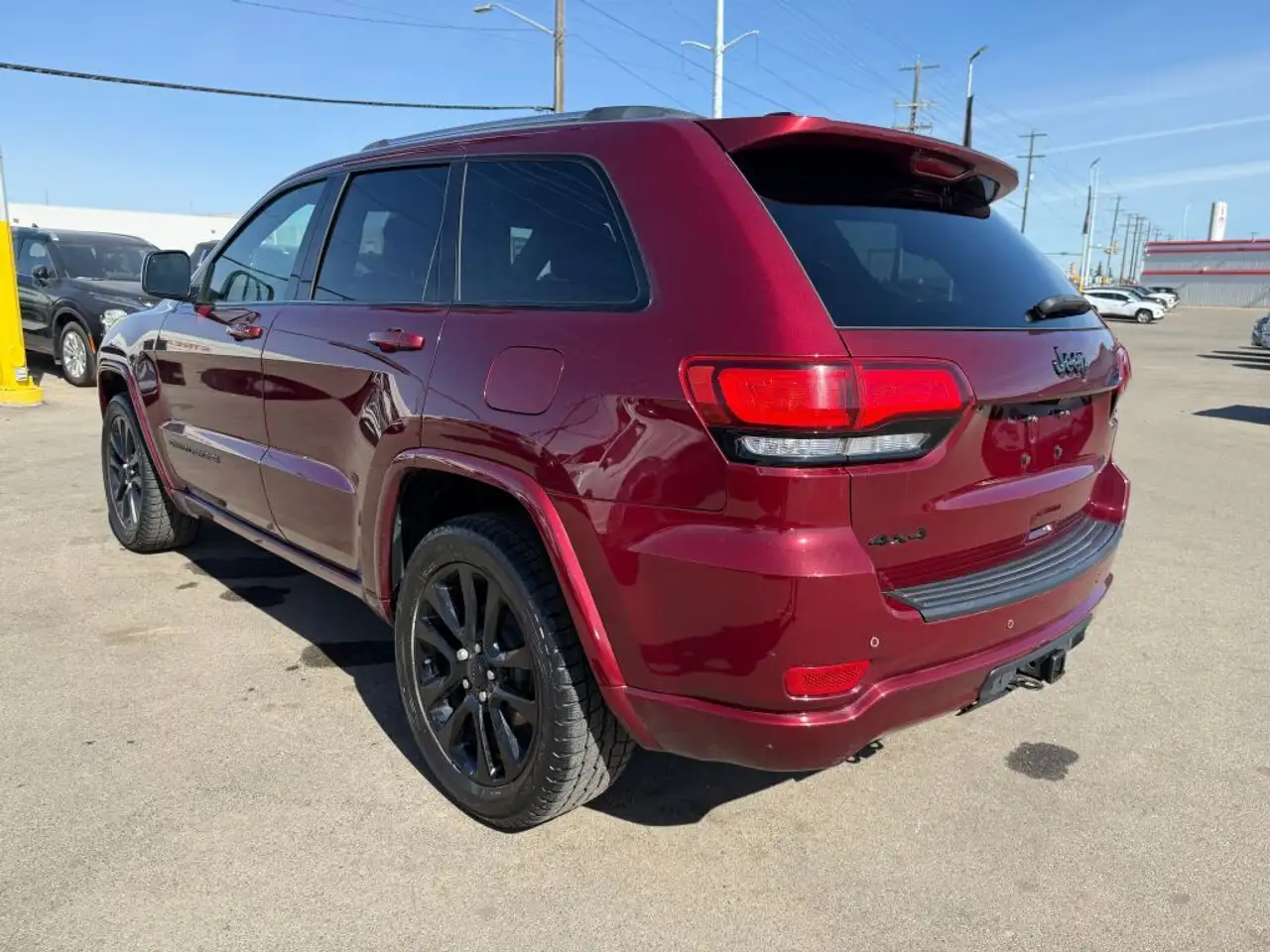 Jeep Grand Cherokee снимка Jeep Grand Cherokee
