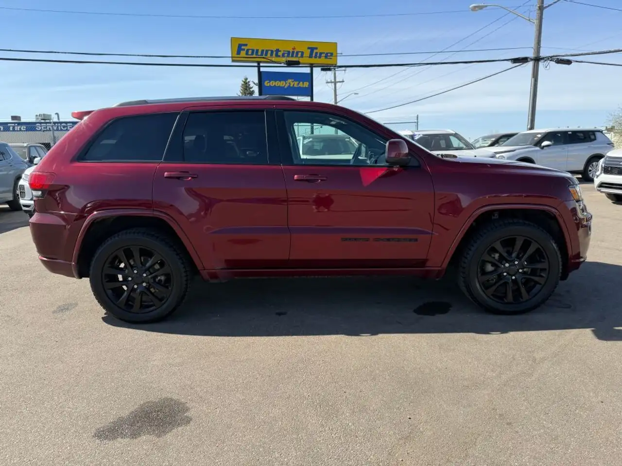 Jeep Grand Cherokee снимка Jeep Grand Cherokee