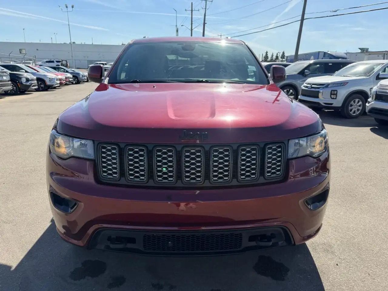 Jeep Grand Cherokee снимка Jeep Grand Cherokee