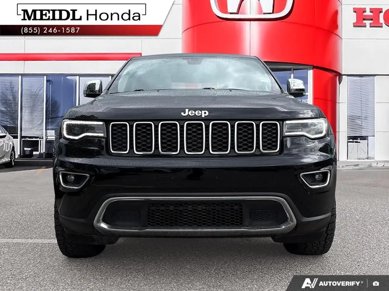 Jeep Grand Cherokee photo Jeep Grand Cherokee