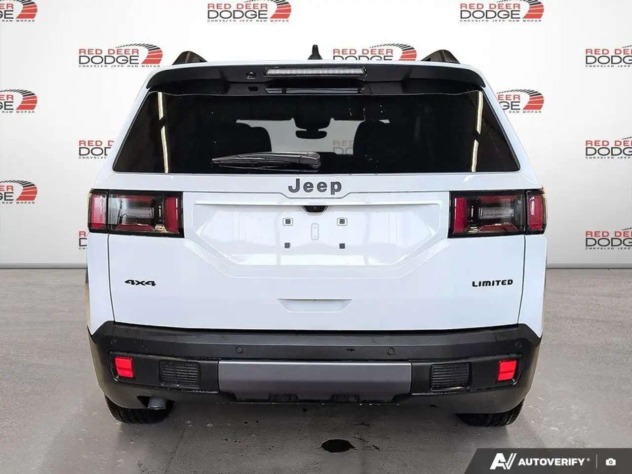 Jeep Cherokee photo Jeep Cherokee