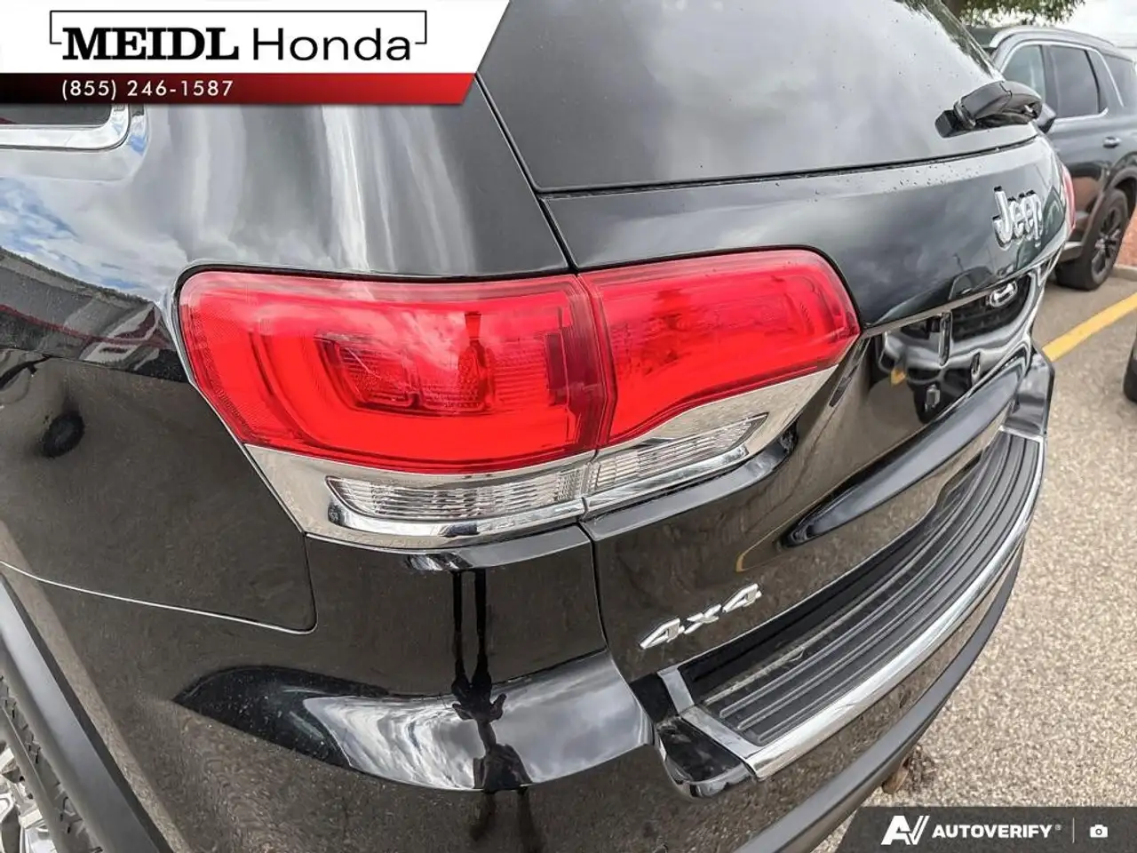 Jeep Grand Cherokee photo Jeep Grand Cherokee