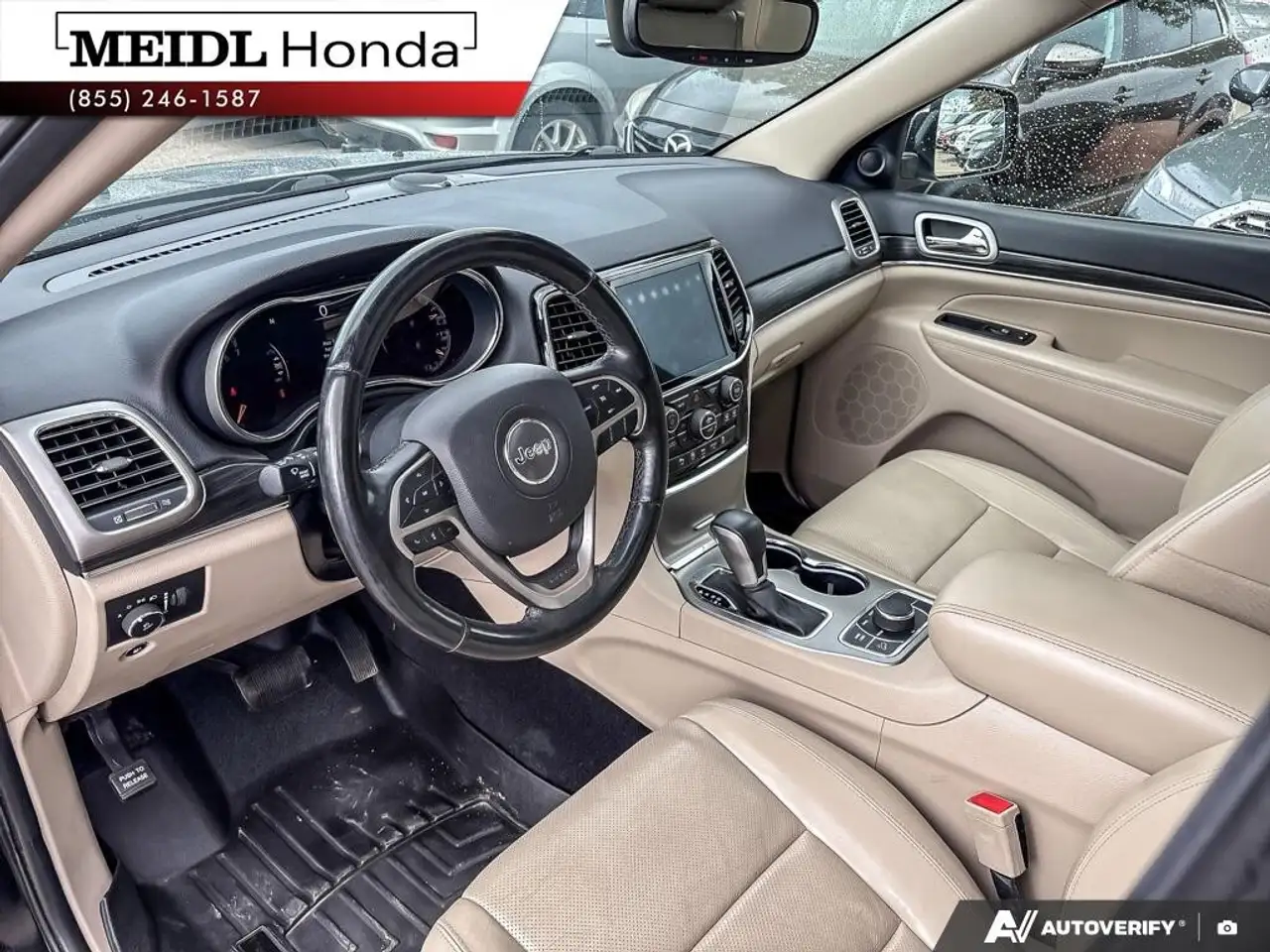 Jeep Grand Cherokee photo Jeep Grand Cherokee