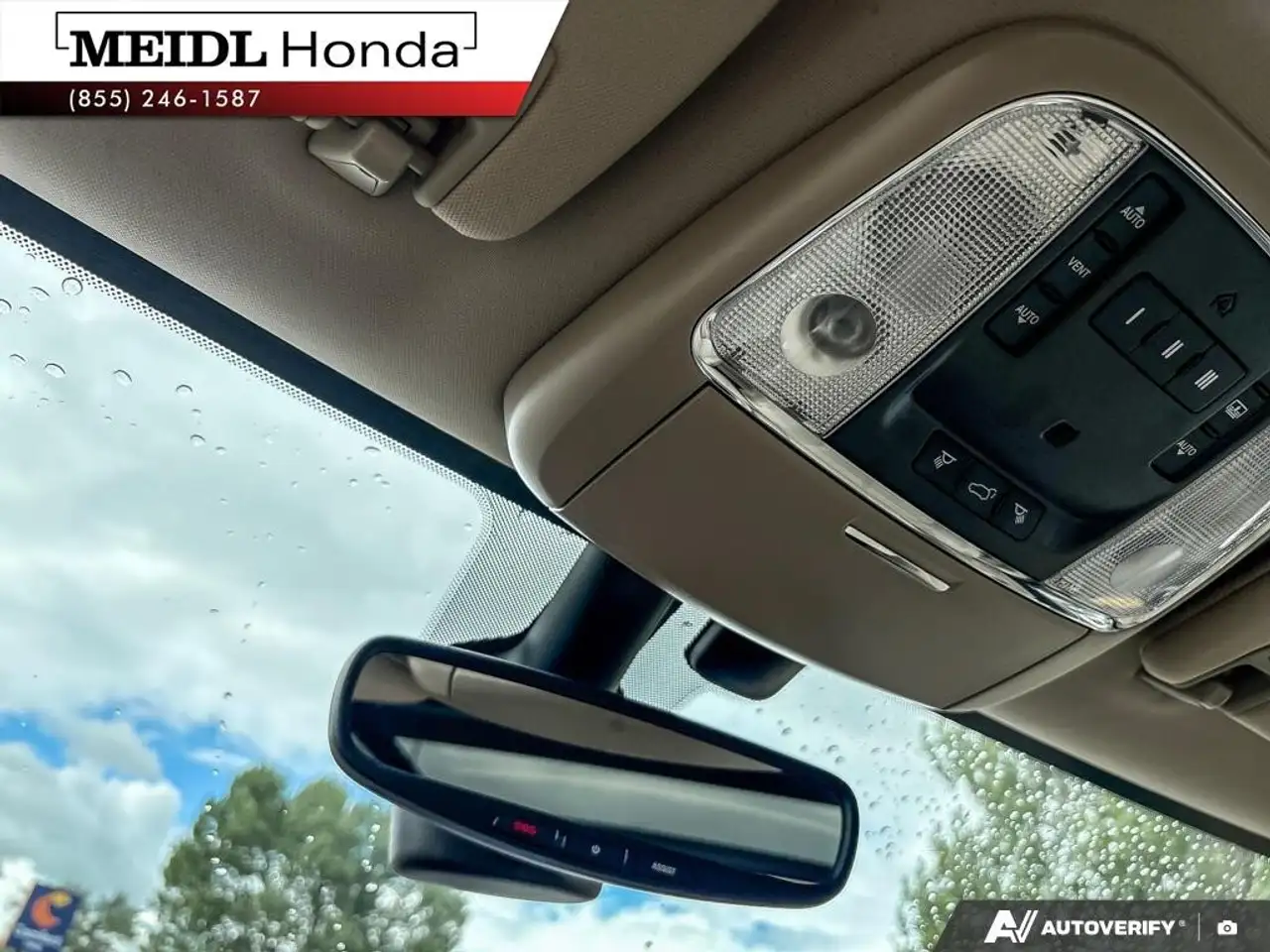 Jeep Grand Cherokee photo Jeep Grand Cherokee