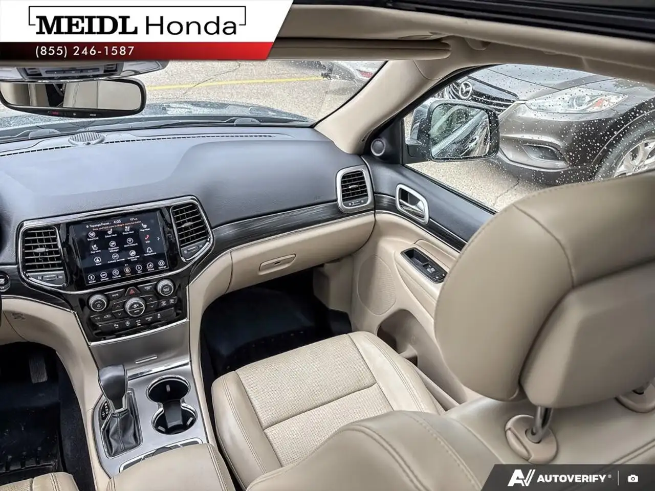Jeep Grand Cherokee photo Jeep Grand Cherokee
