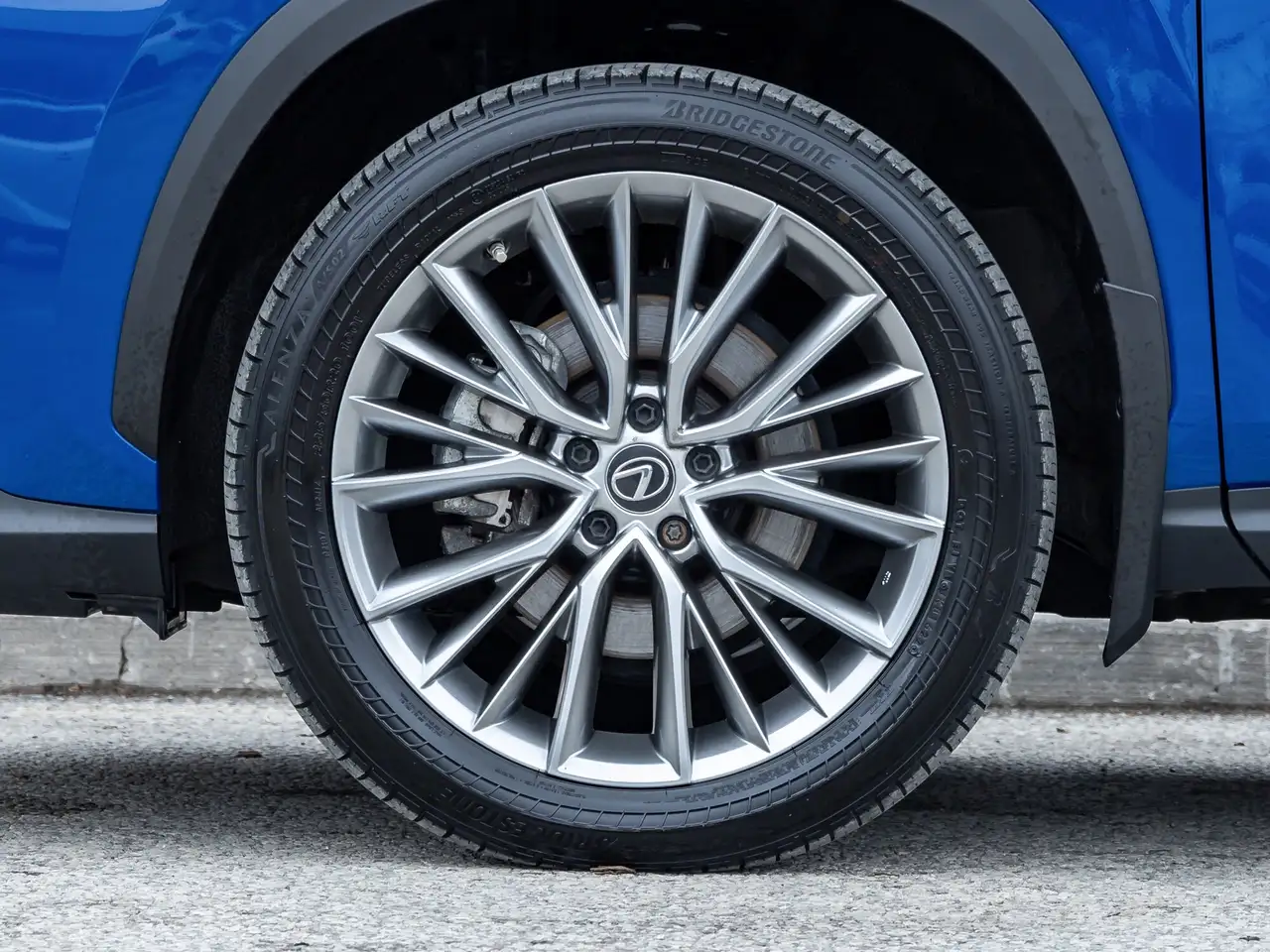 Lexus NX fotografie Lexus NX
