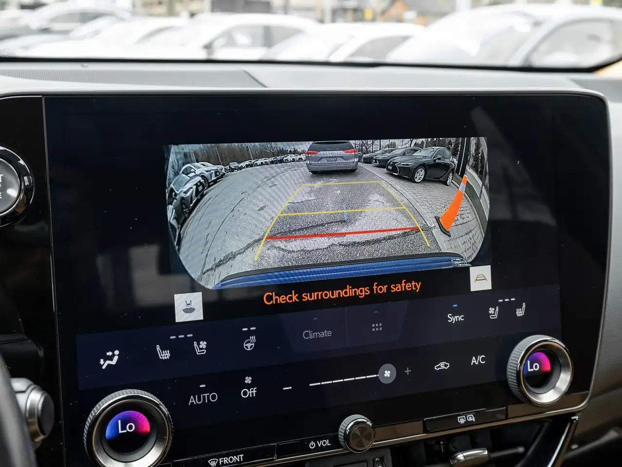 Lexus NX fotografie Lexus NX