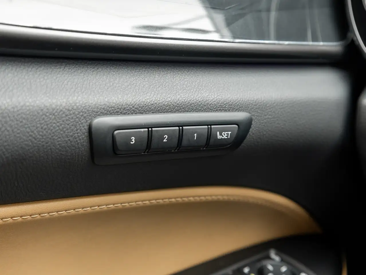 Lexus NX fotografie Lexus NX