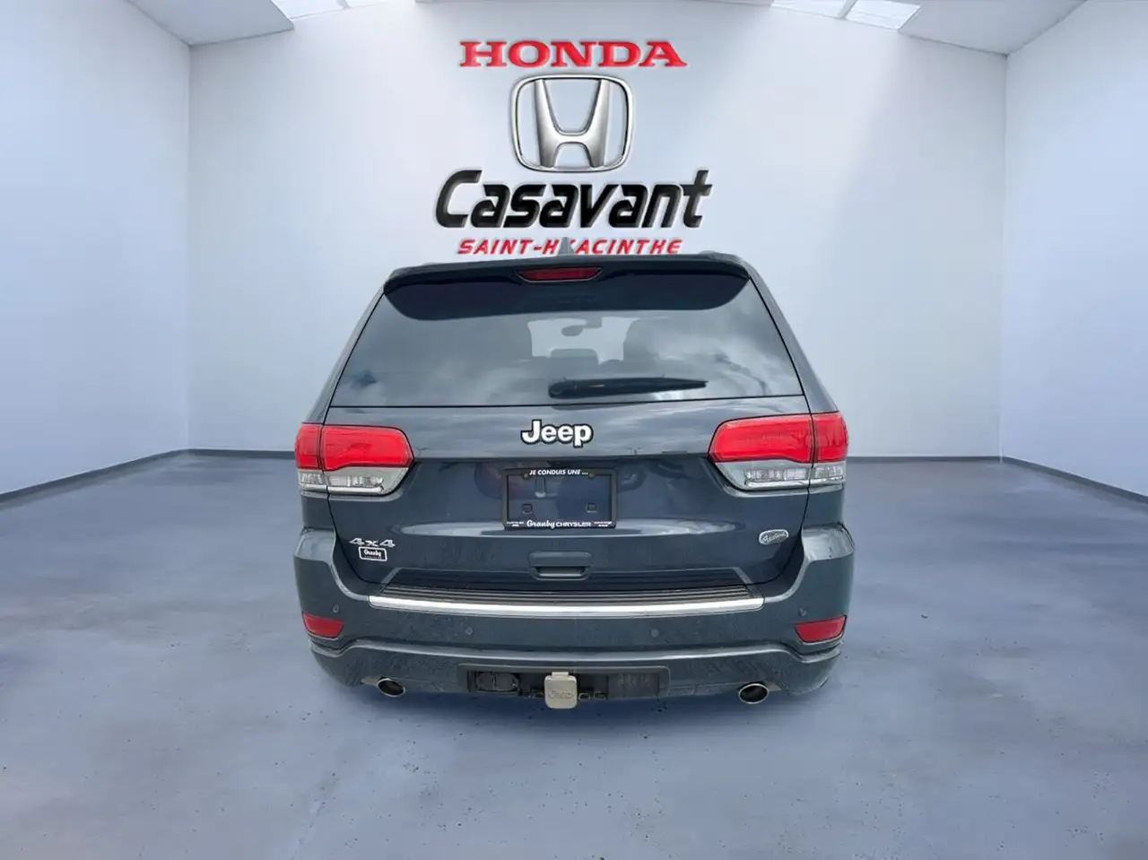 Jeep Grand Cherokee photo Jeep Grand Cherokee