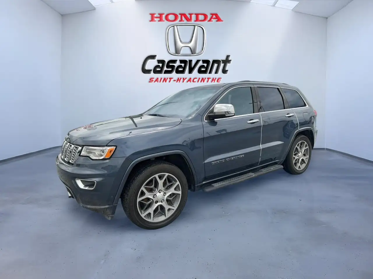 Jeep Grand Cherokee photo Jeep Grand Cherokee