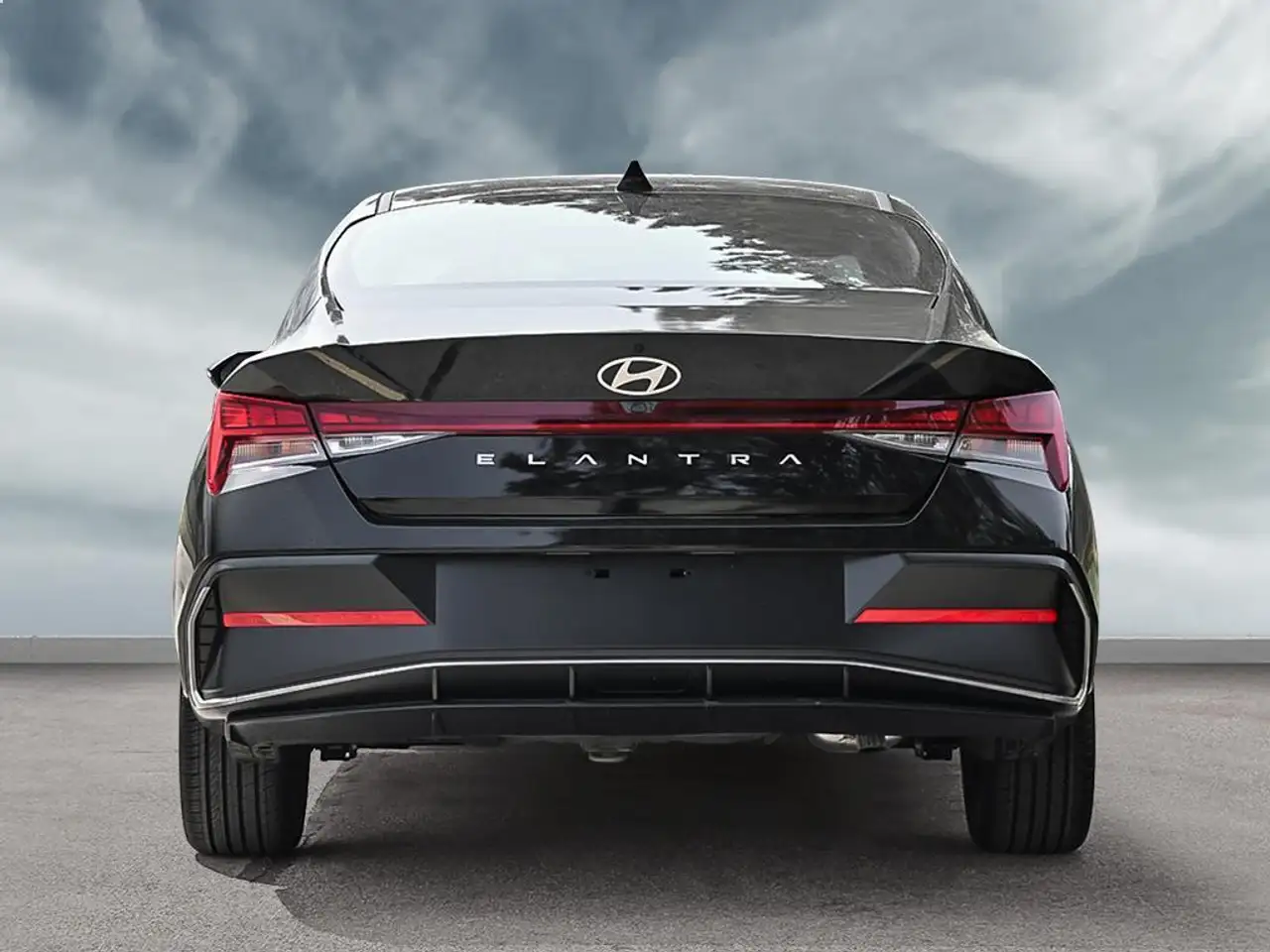 Hyundai ELANTRA fotografie Hyundai ELANTRA