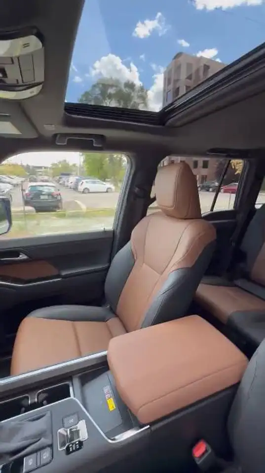 Lexus GX 550 снимка Lexus GX 550