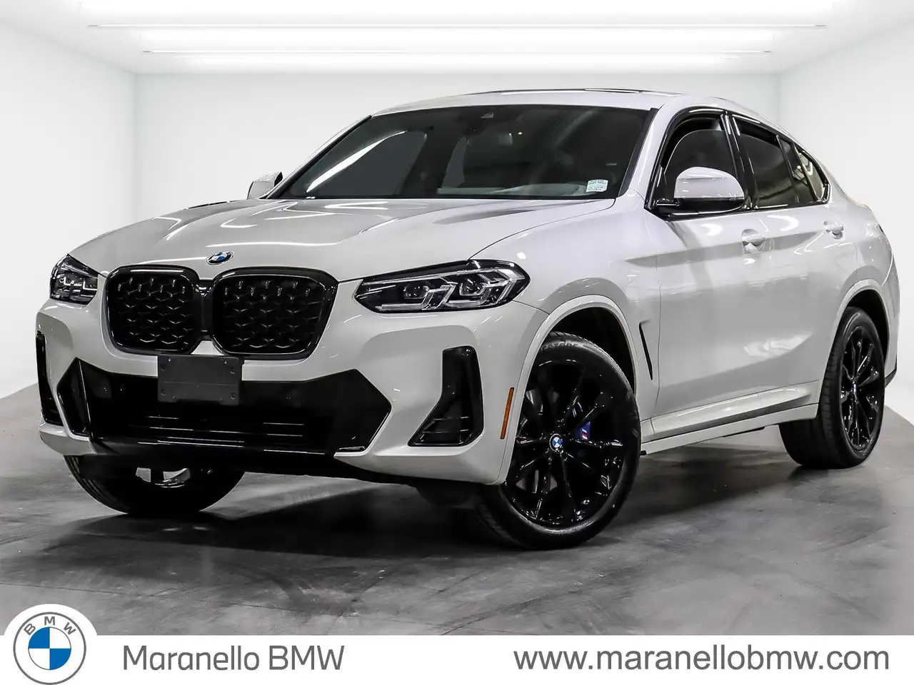 BMW X4 photo BMW X4