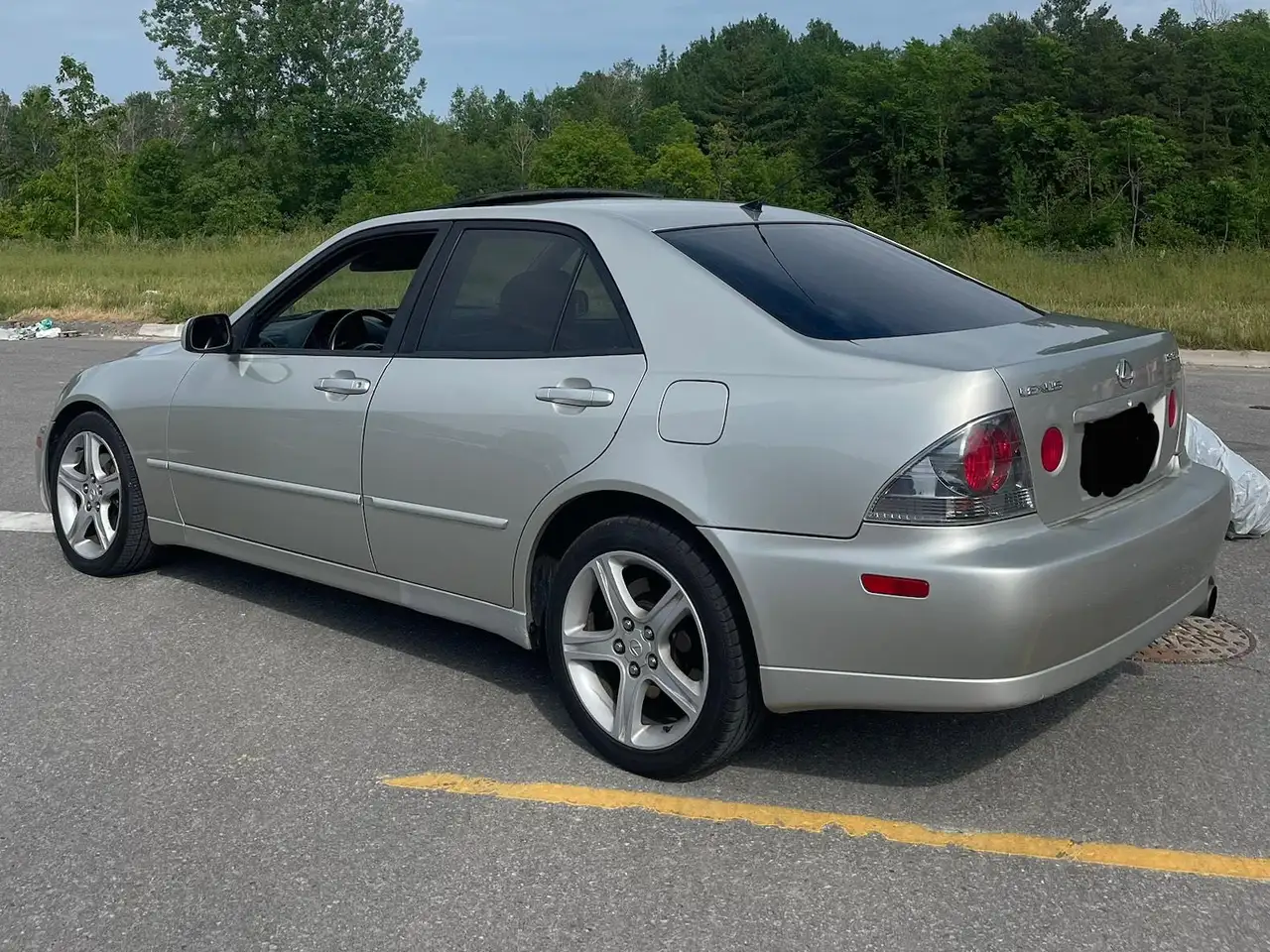 Lexus IS photo Lexus IS