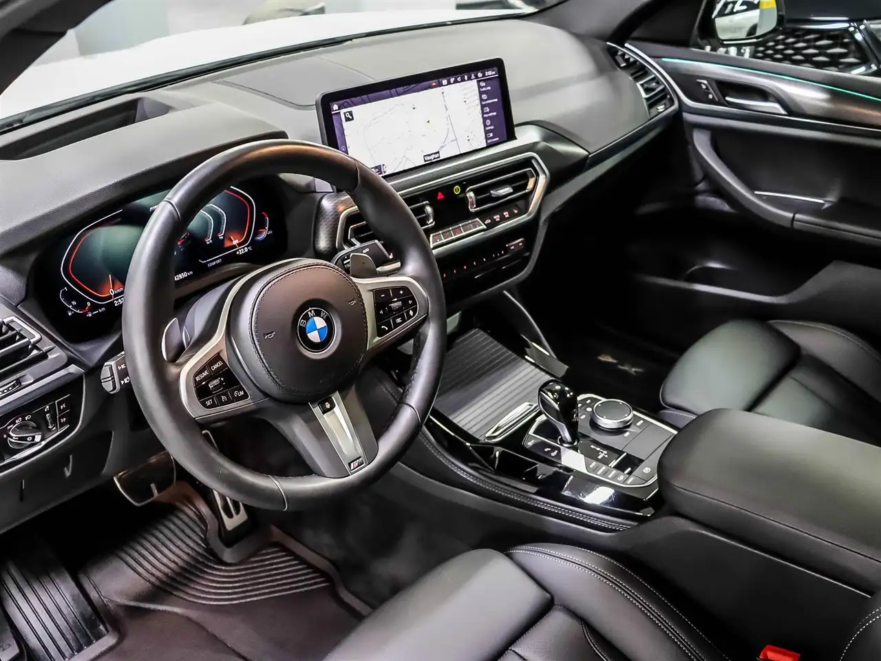 BMW X4 photo BMW X4