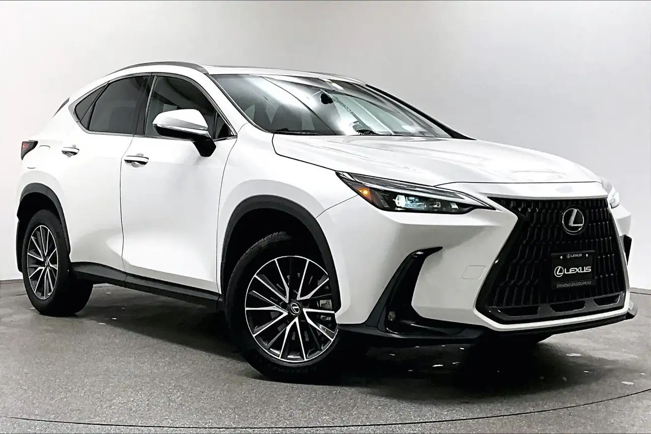 Lexus NX fotografie Lexus NX