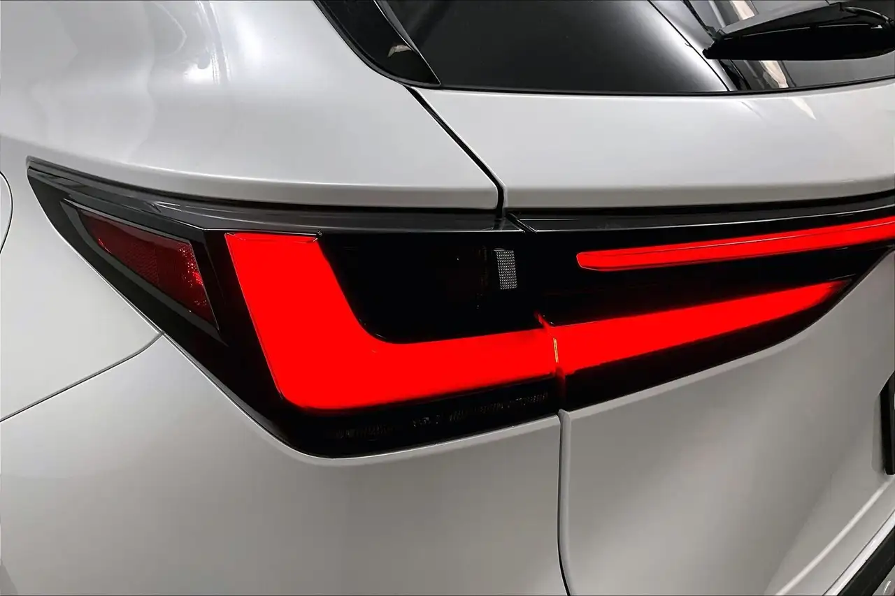Lexus NX fotografie Lexus NX