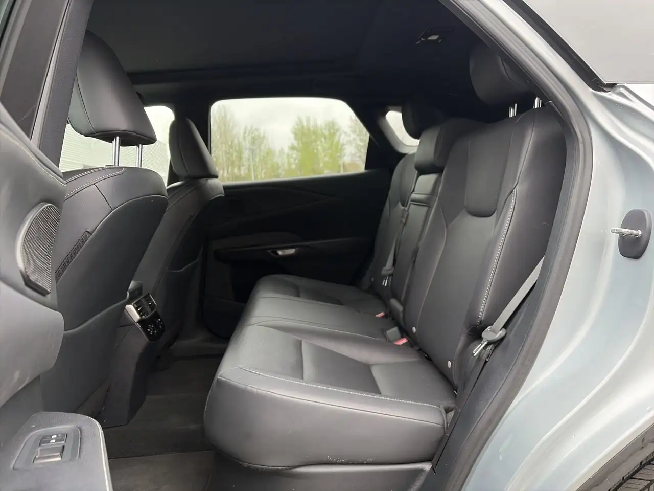 Lexus RX fotografie Lexus RX
