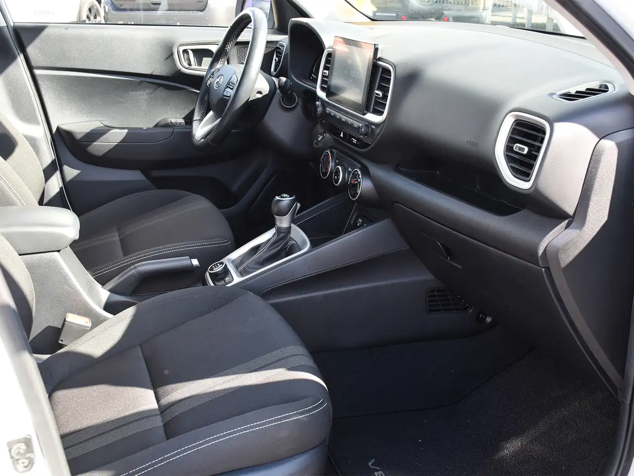 Hyundai Venue снимка Hyundai Venue