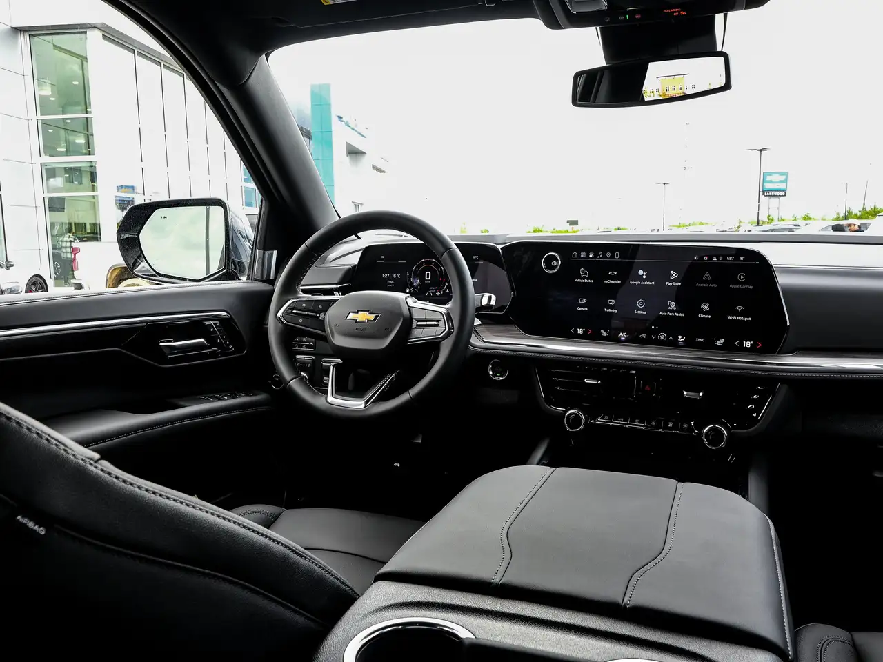 Chevrolet Tahoe снимка Chevrolet Tahoe