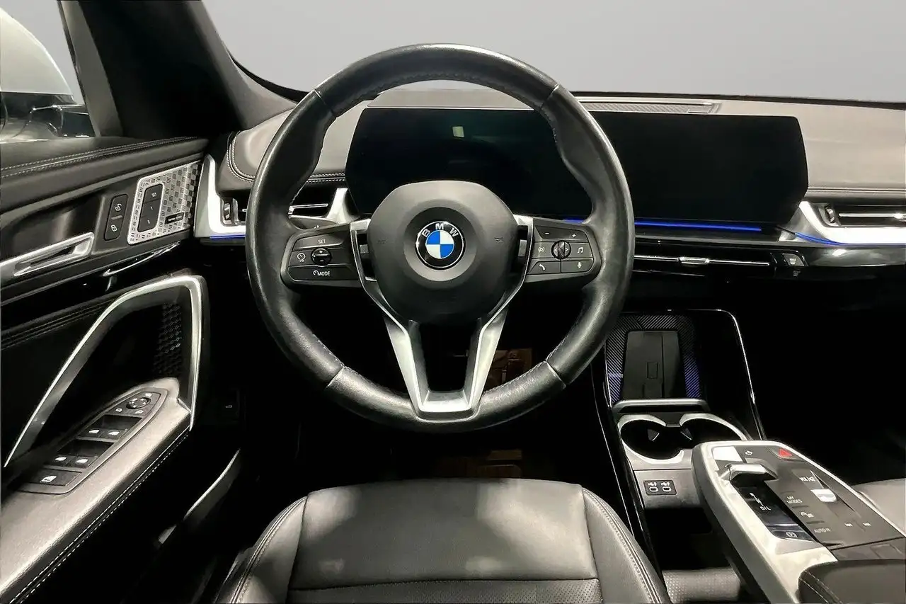 BMW X1 photo BMW X1