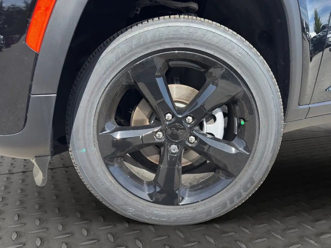 Jeep Grand Cherokee снимка Jeep Grand Cherokee