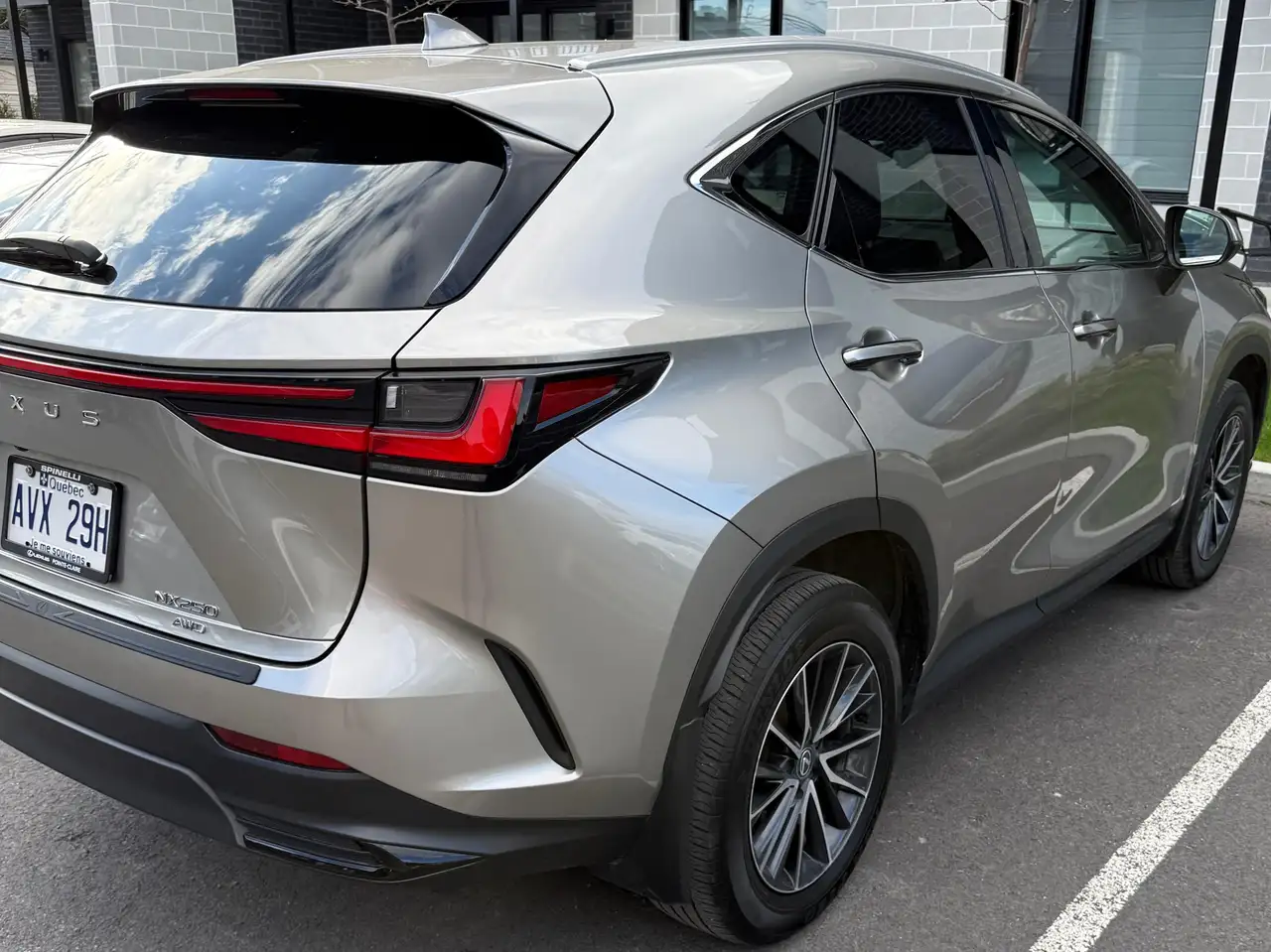 Lexus NX снимка Lexus NX