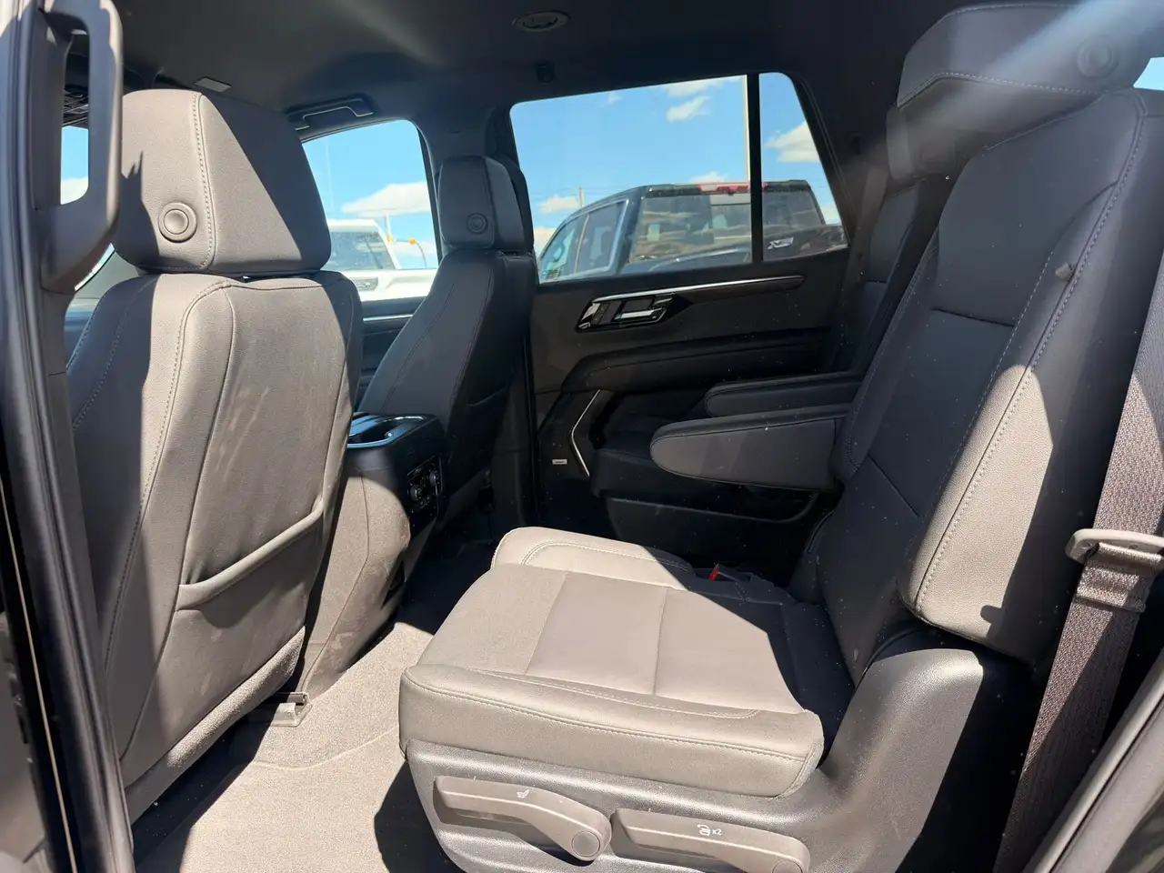 Chevrolet Tahoe снимка Chevrolet Tahoe