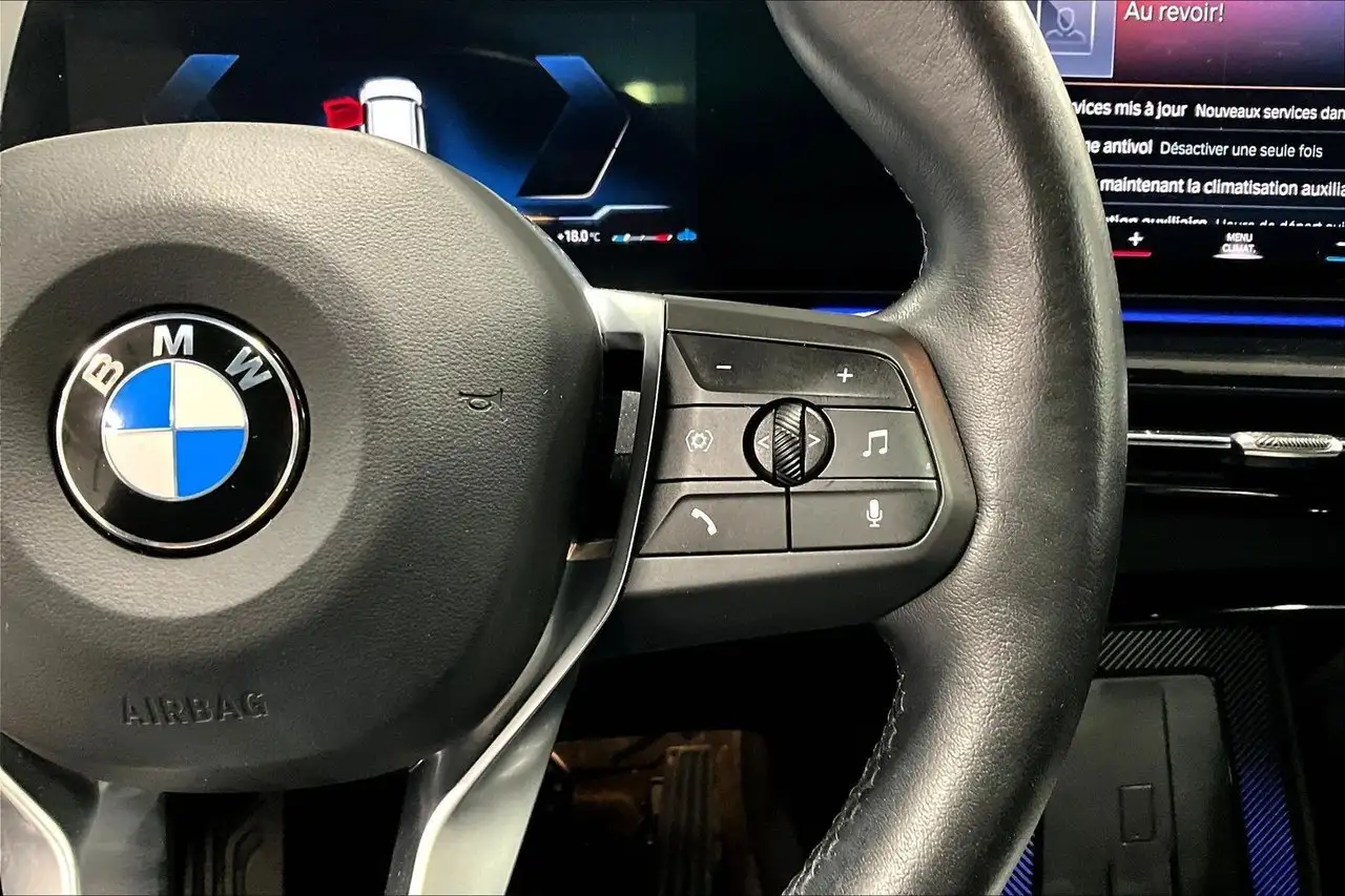 BMW X1 photo BMW X1