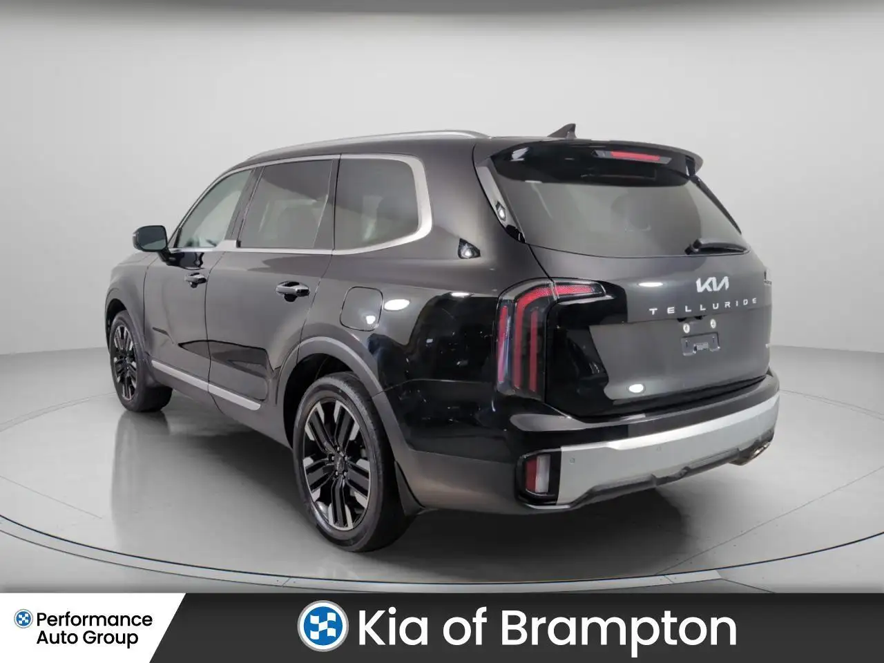 Kia Telluride снимка Kia Telluride