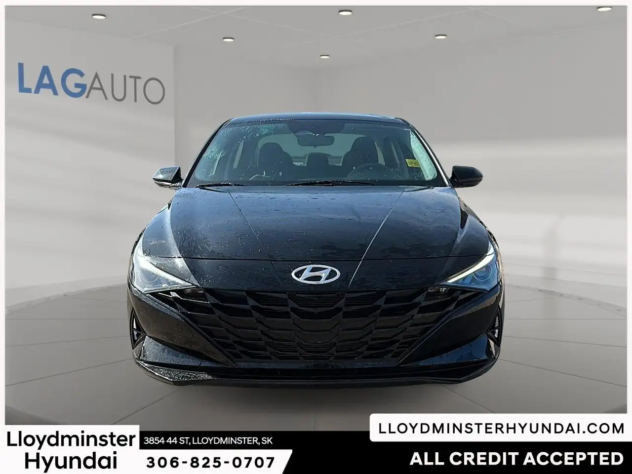Hyundai ELANTRA снимка Hyundai ELANTRA